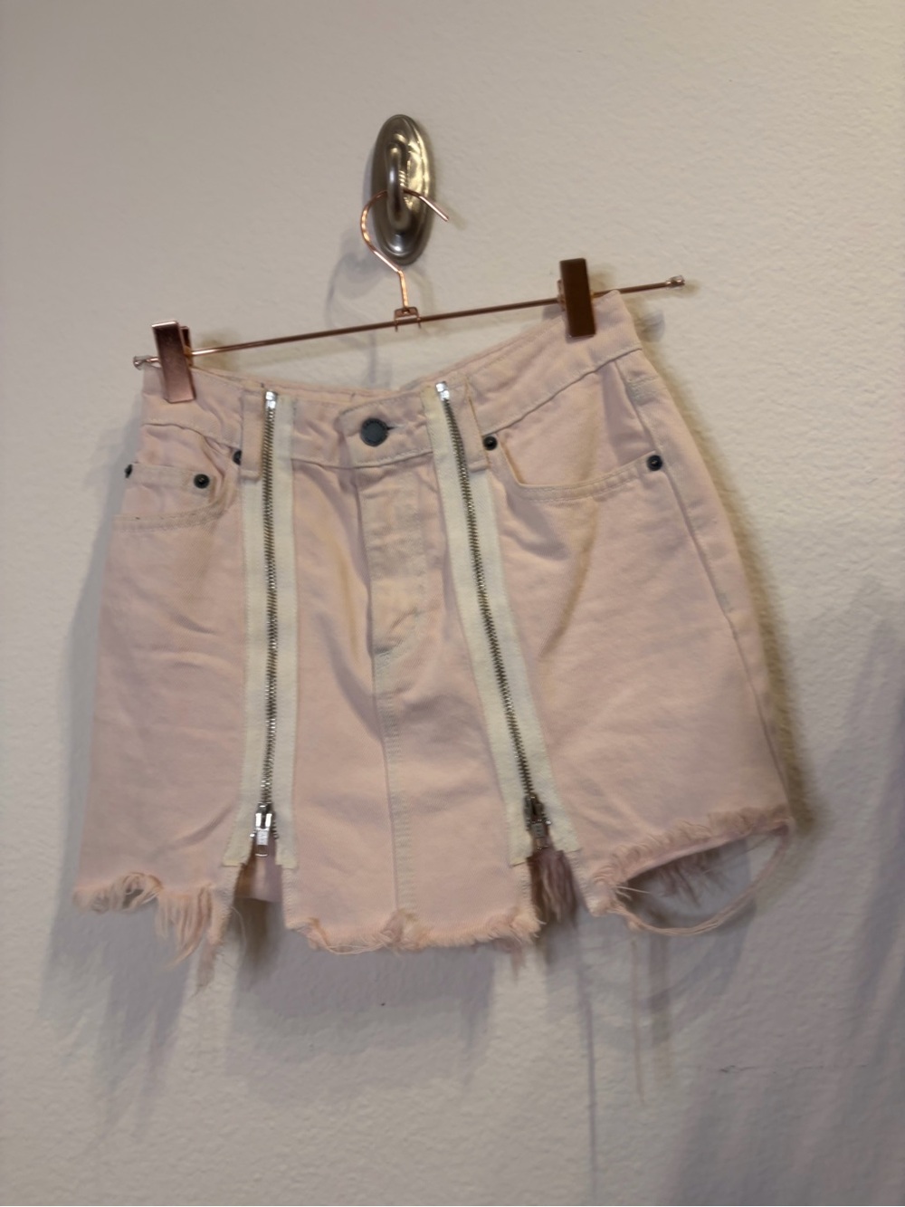 Carmar Pale Pink High-Rise Denim Shorts with Dual Zippers